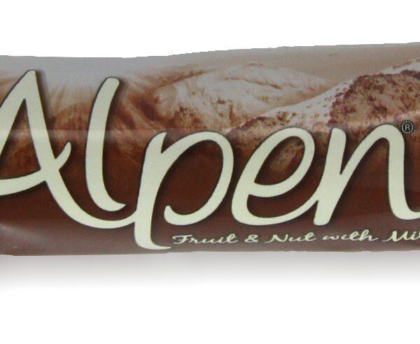 Alpen Cereal Bars Fruit & Nut with Milk Chocolate 29g